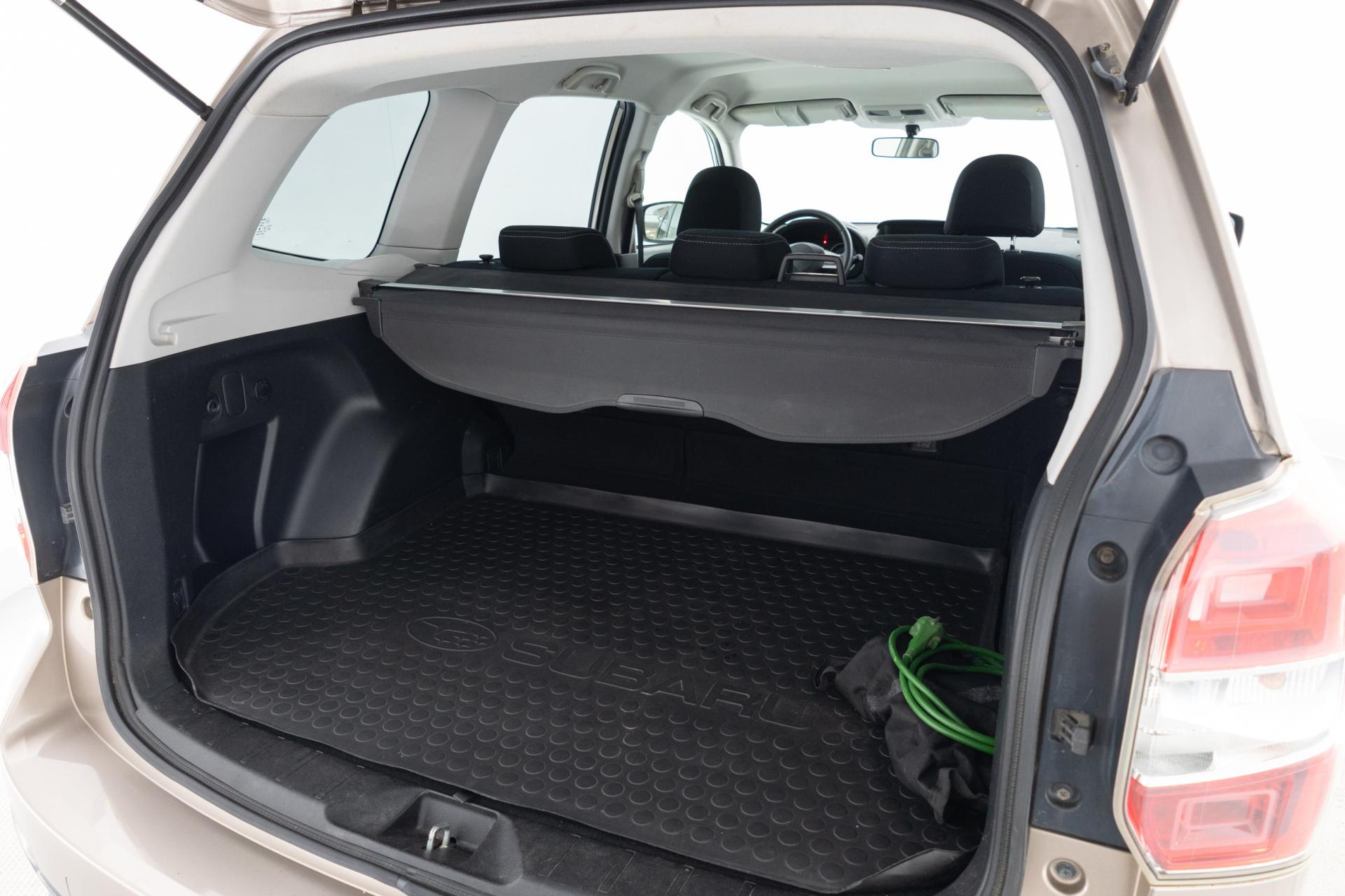 Myydään Subaru Forester 2014 13