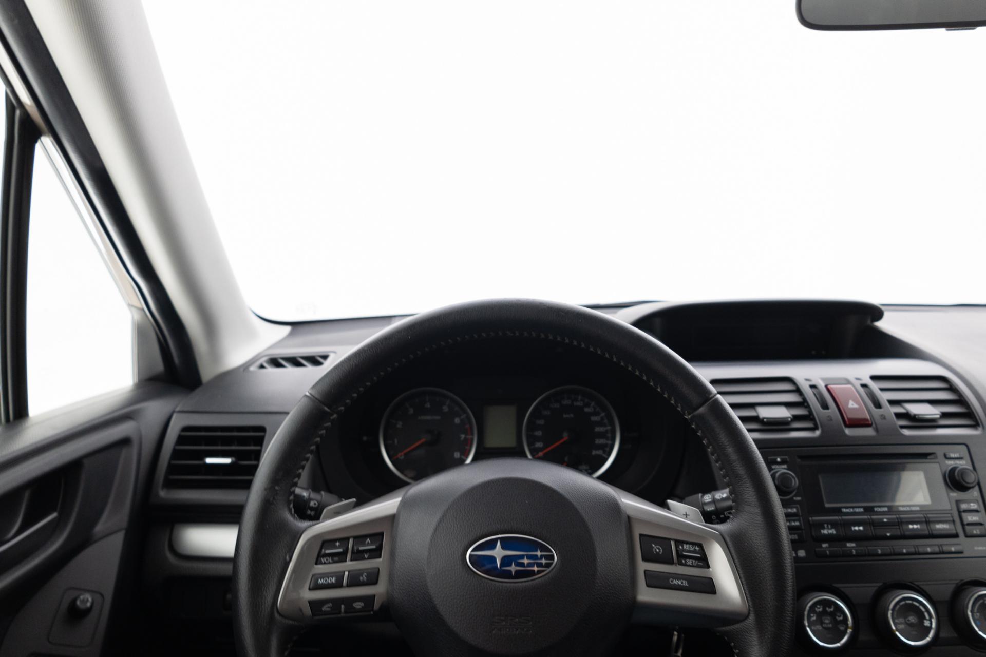 Myydään Subaru Forester 2014 16