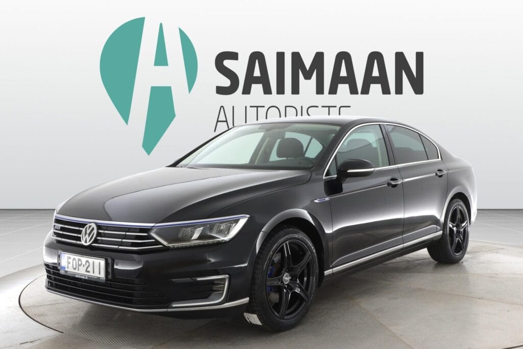 Tutustu Volkswagen Volkswagen Passat