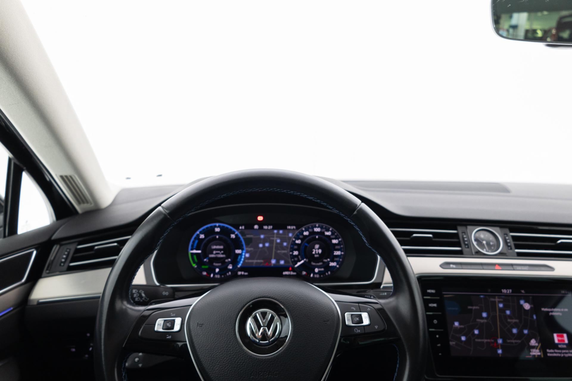 Myydään Volkswagen Passat 2018 15