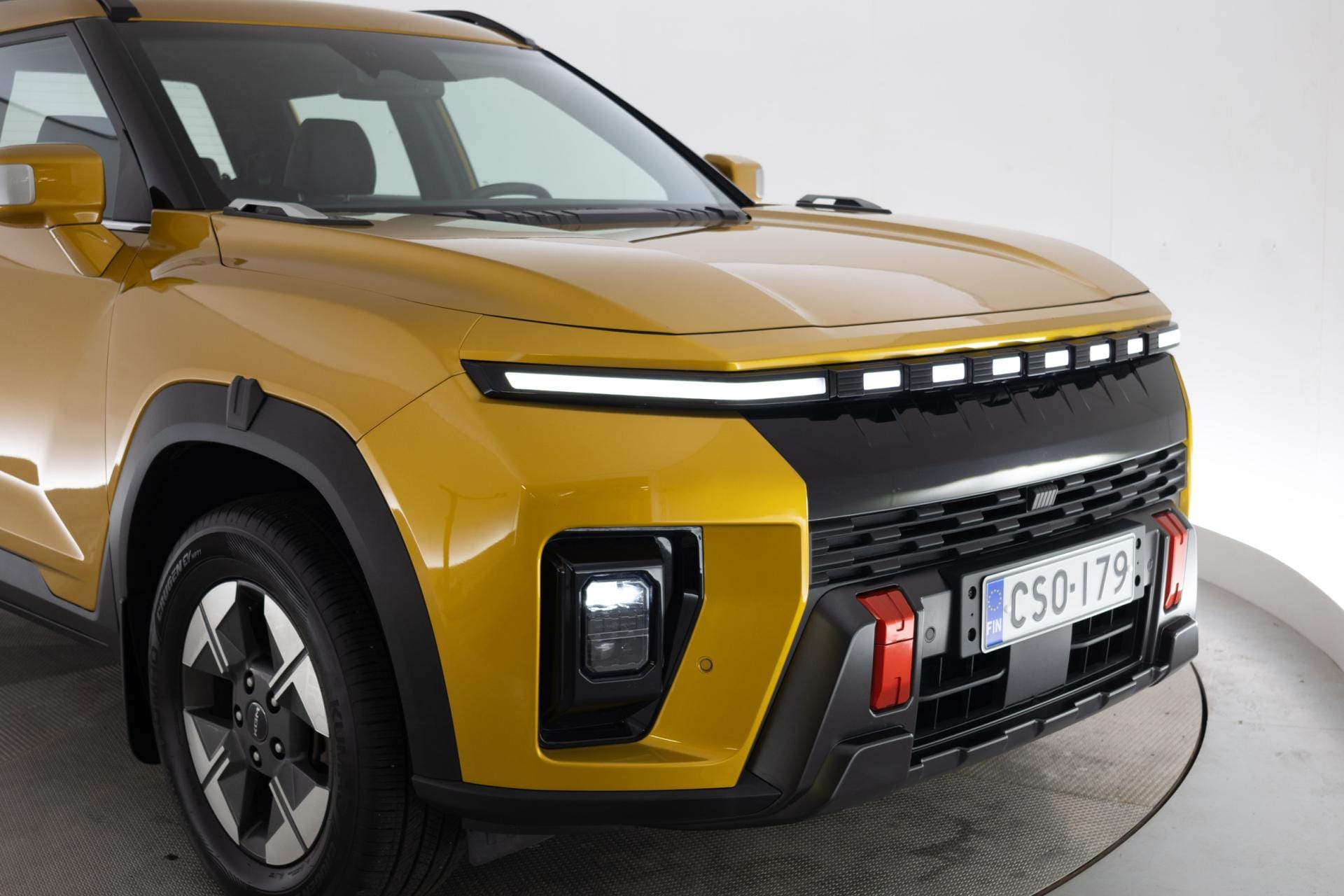 Myydään KGM Musso EV 2025 10