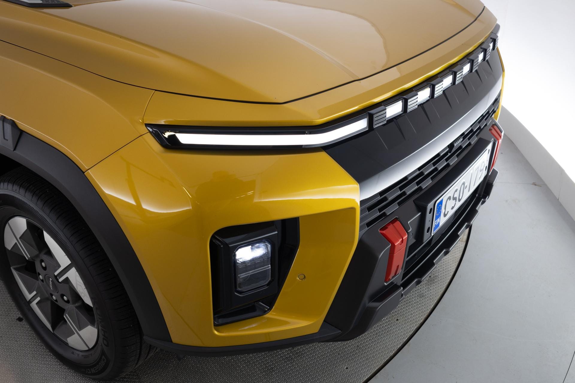 Myydään KGM Musso EV 2025 11