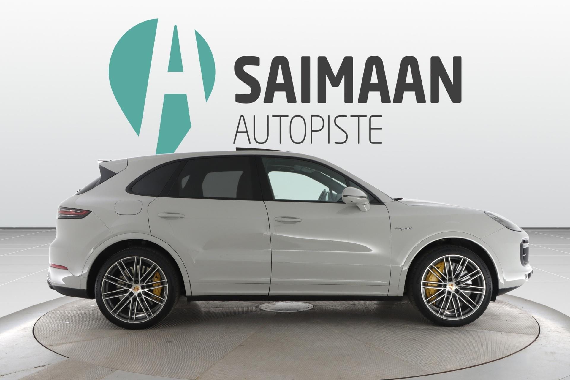 Myydään Porsche Cayenne 2020 6
