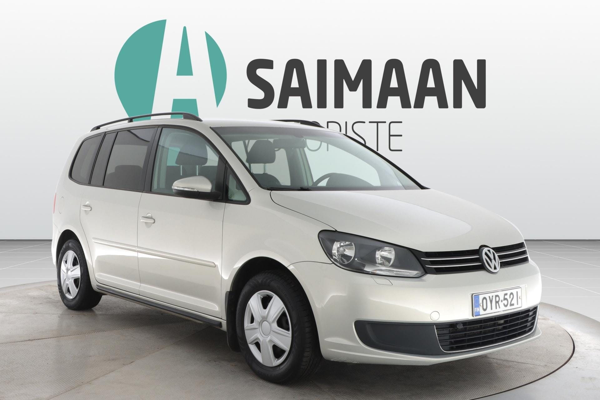 Myydään Volkswagen Touran 2011 7