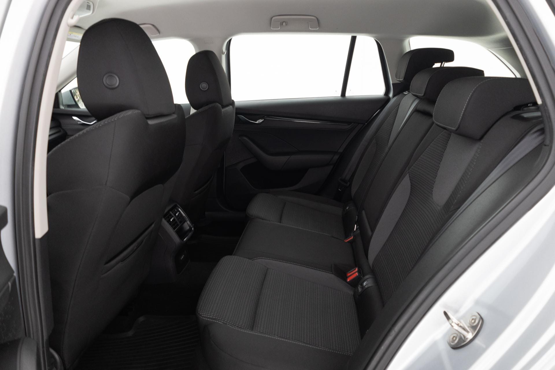 Myydään Skoda Octavia 2021 11