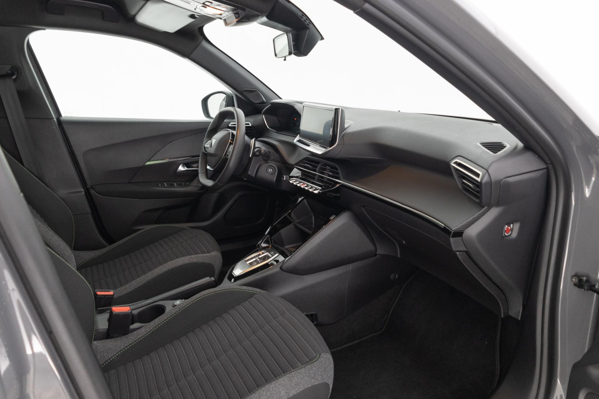 Myydään Peugeot 2008 2024 12
