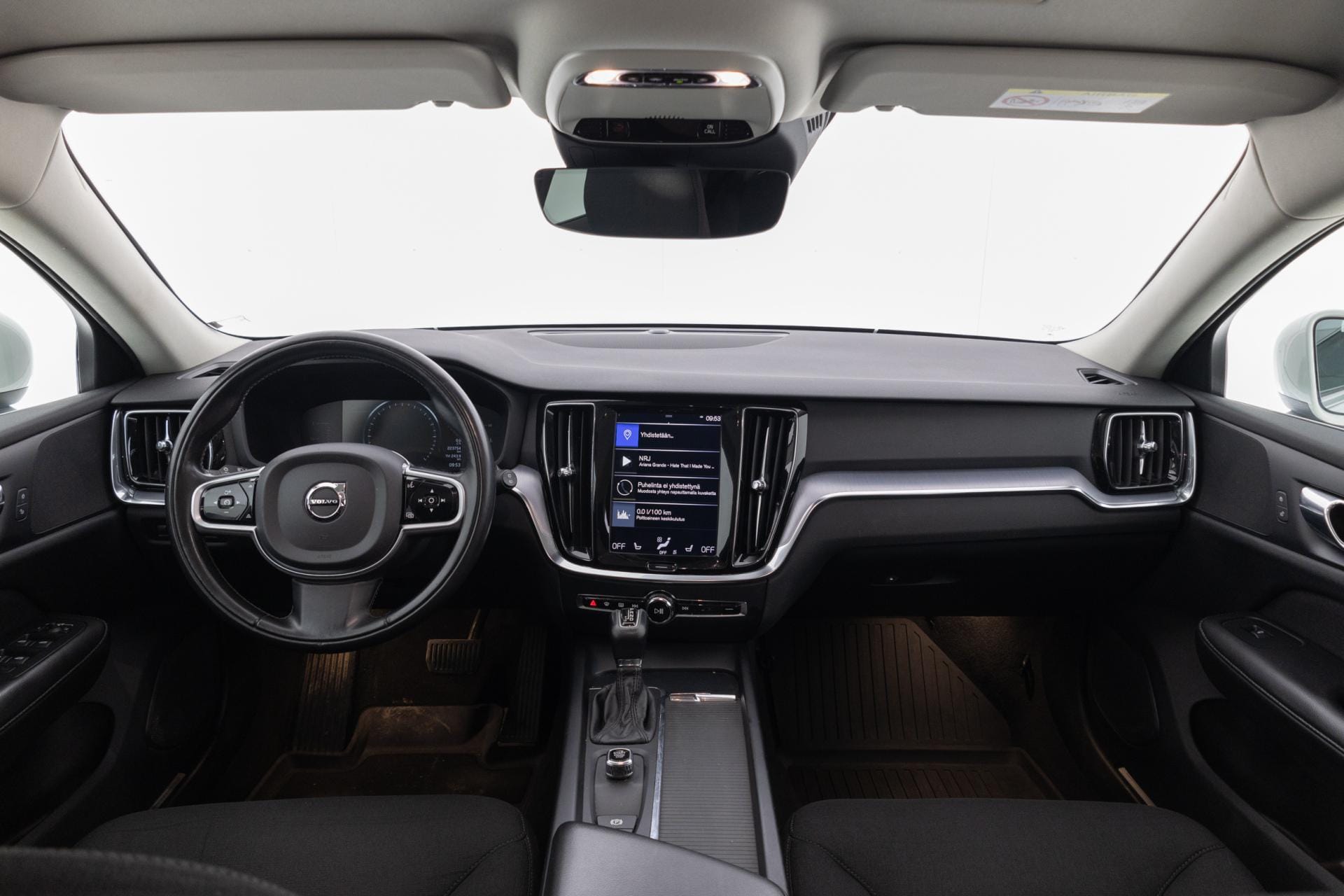Myydään Volvo V60 2019 13