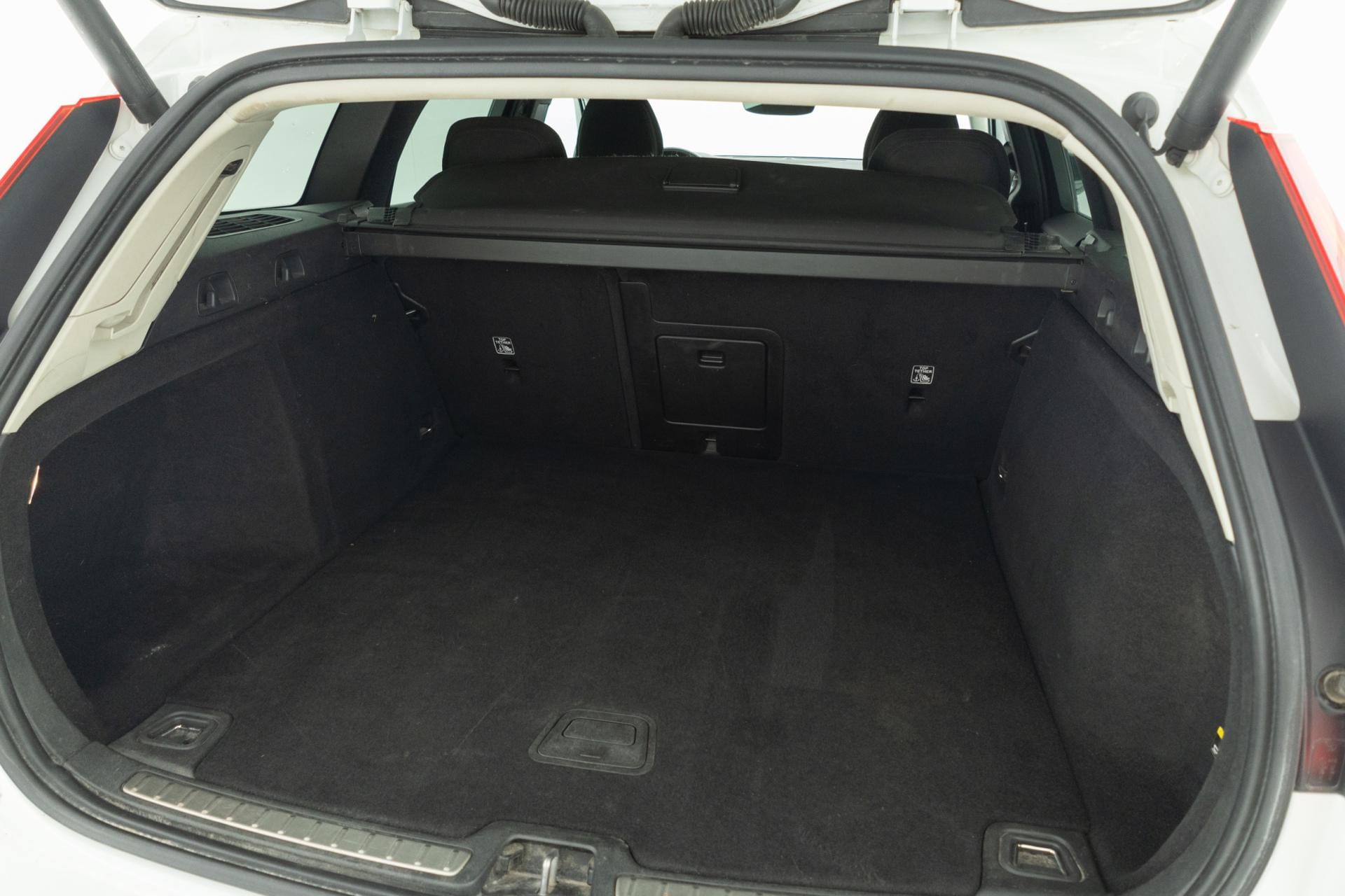 Myydään Volvo V60 2019 15