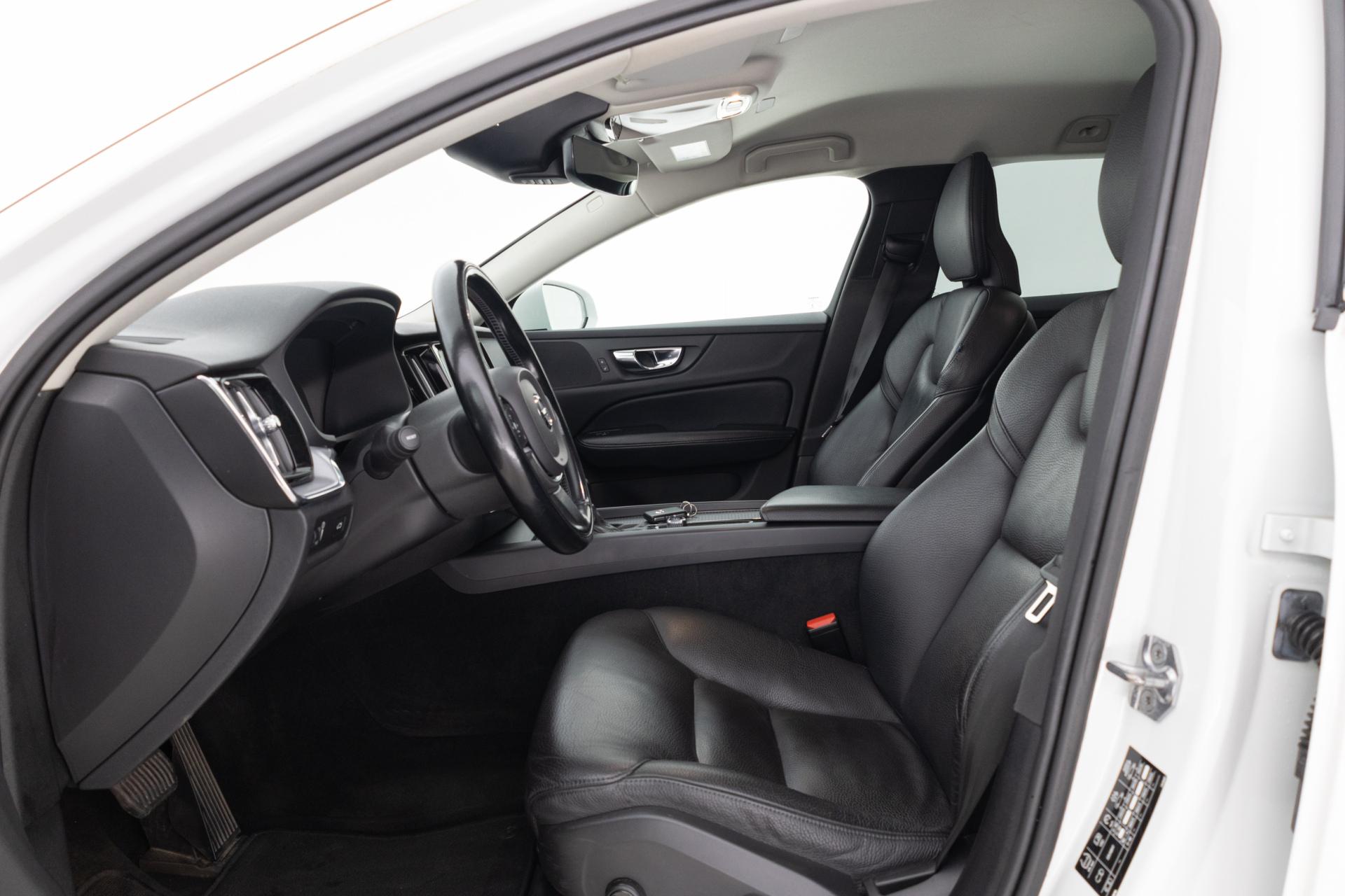 Myydään Volvo V60 2020 11