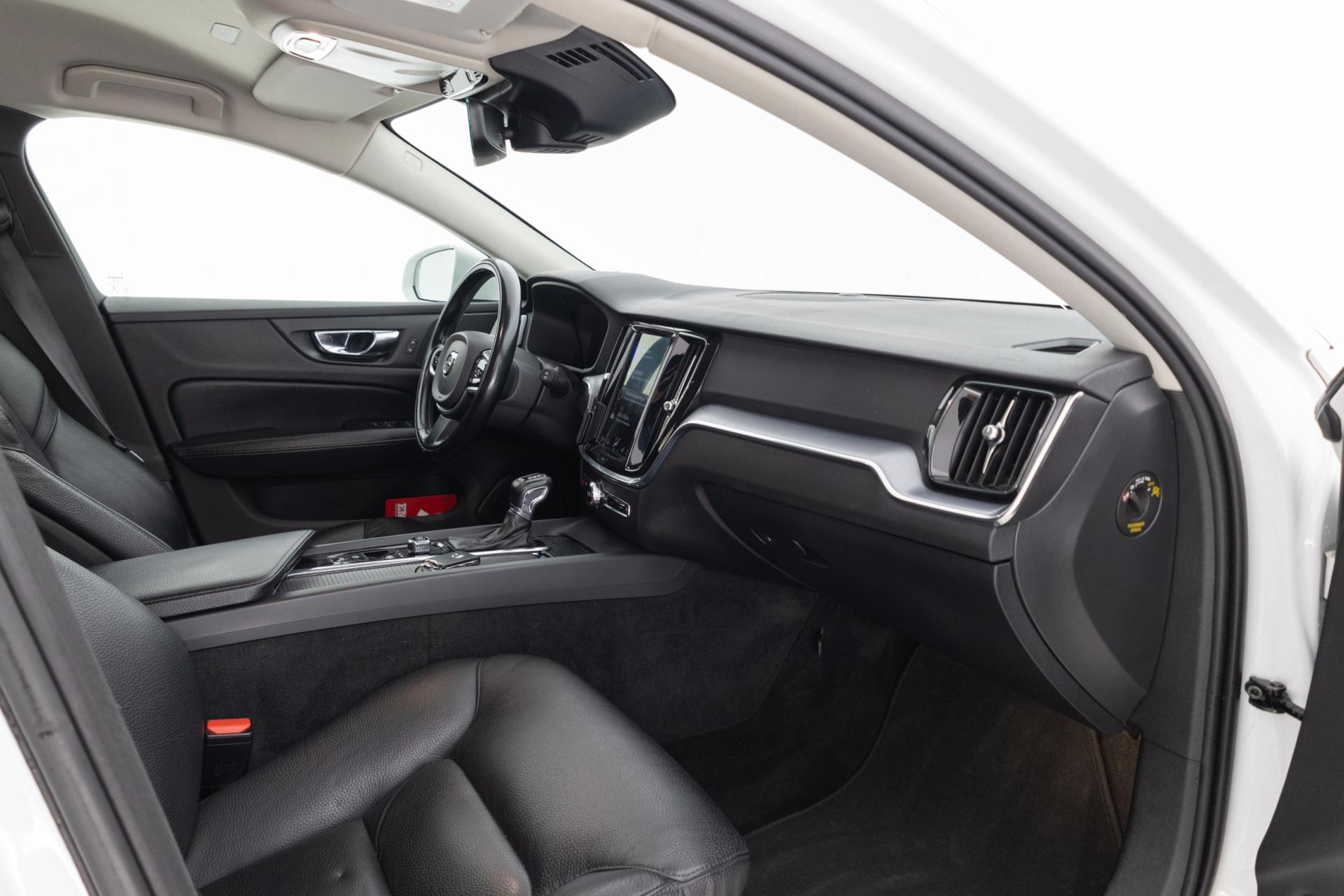 Myydään Volvo V60 2020 14