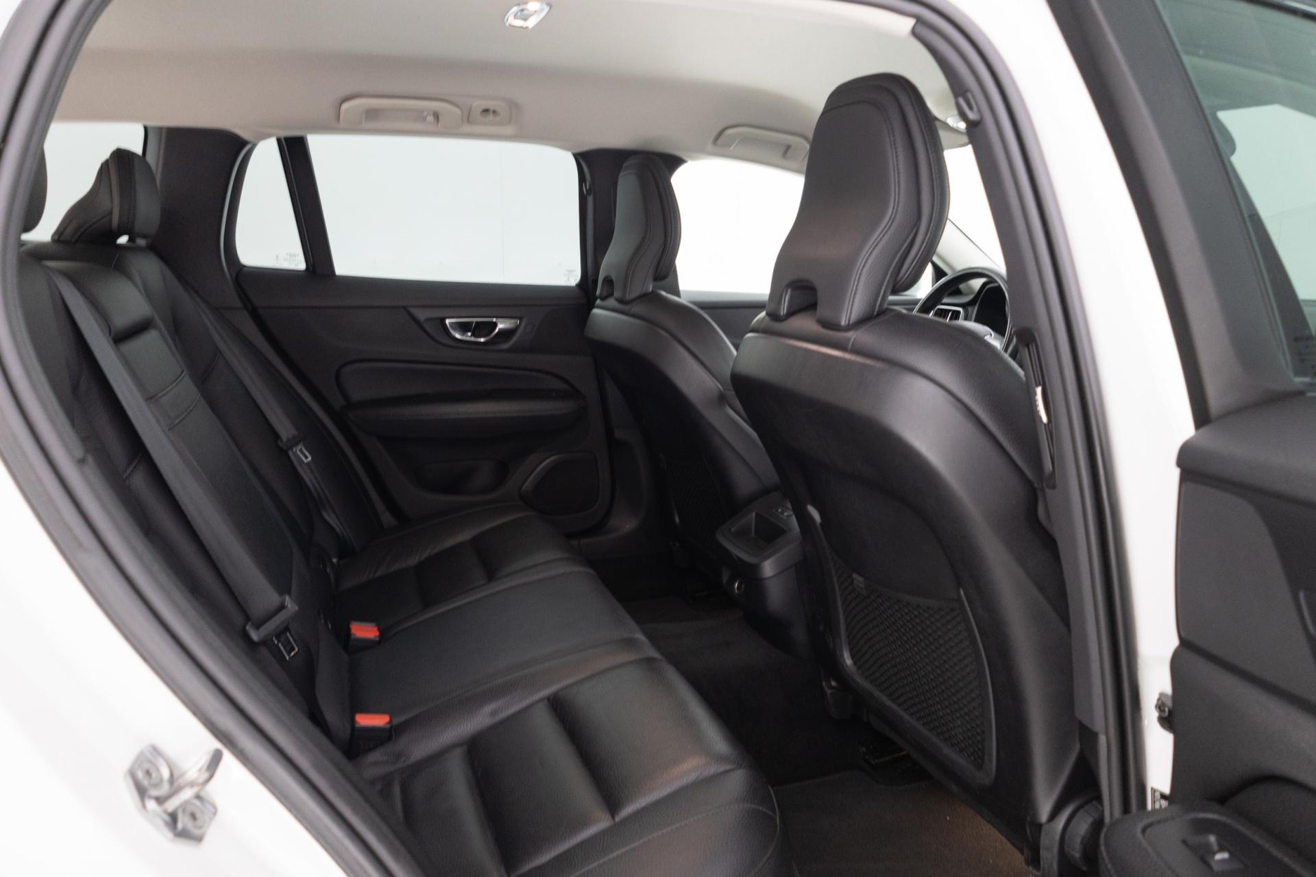 Myydään Volvo V60 2020 13
