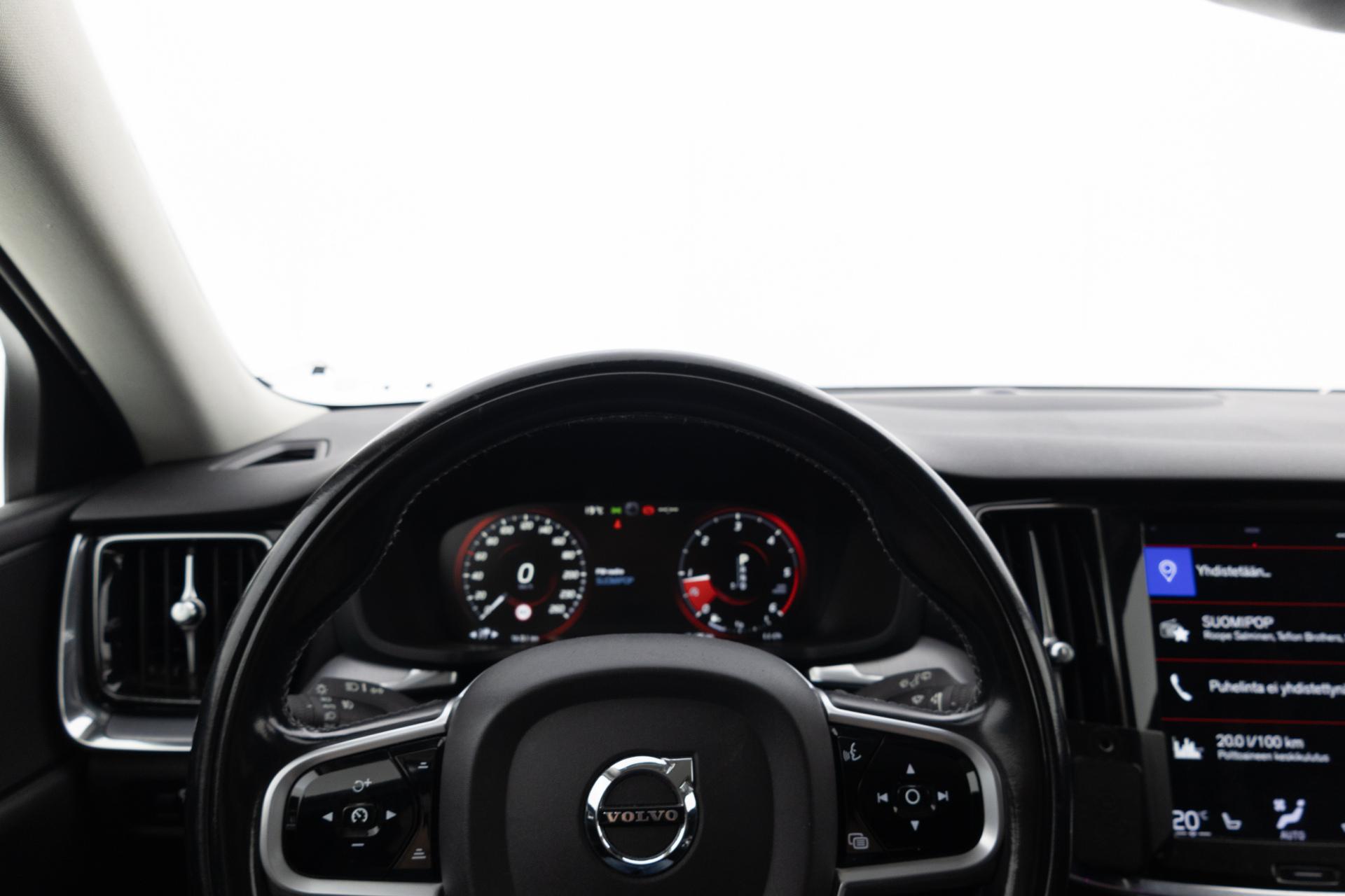 Myydään Volvo V60 2020 17