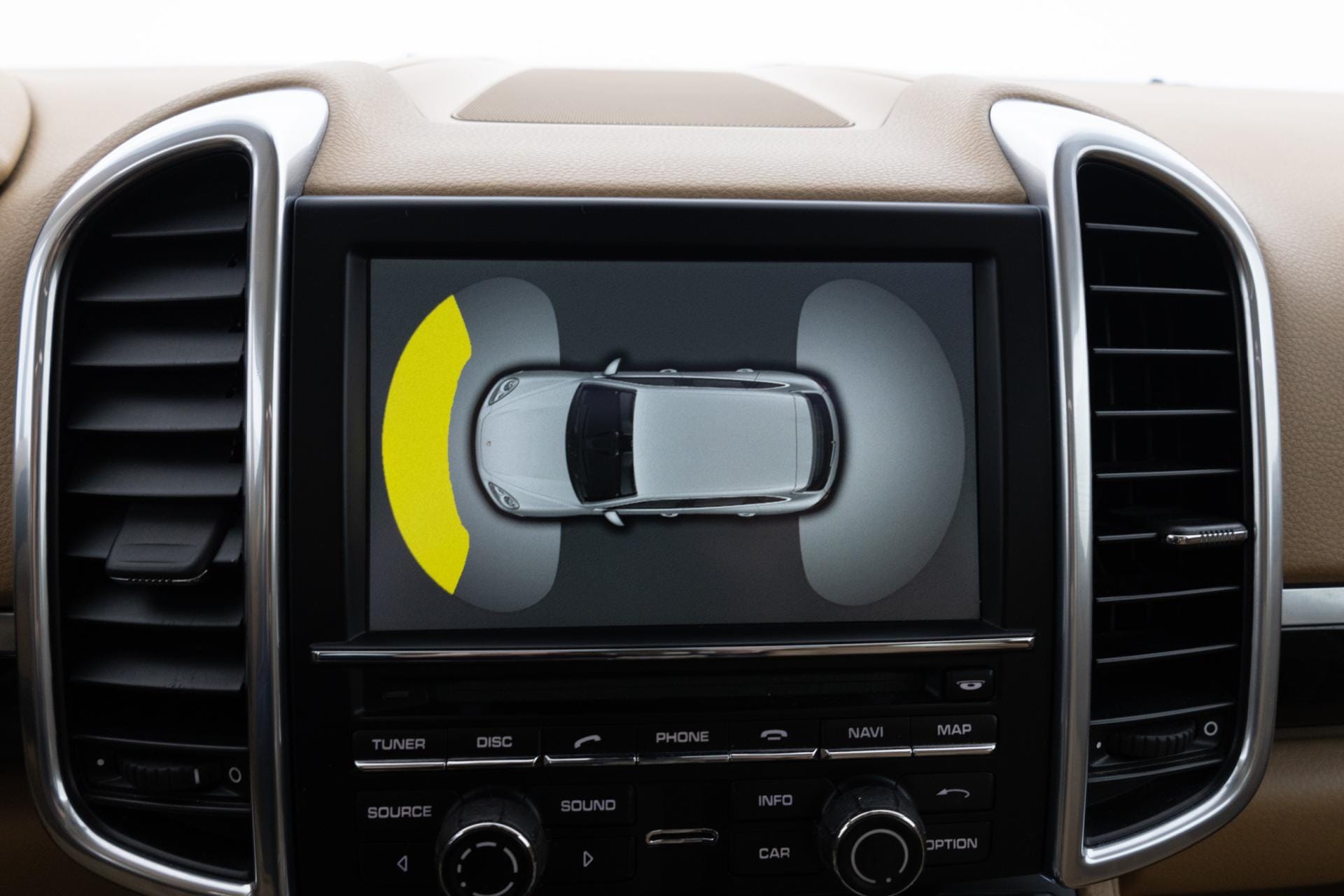 Myydään Porsche Cayenne 2010 21