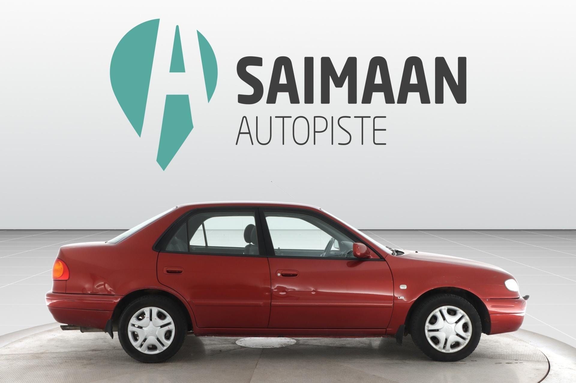 Myydään Toyota Corolla 2000 6