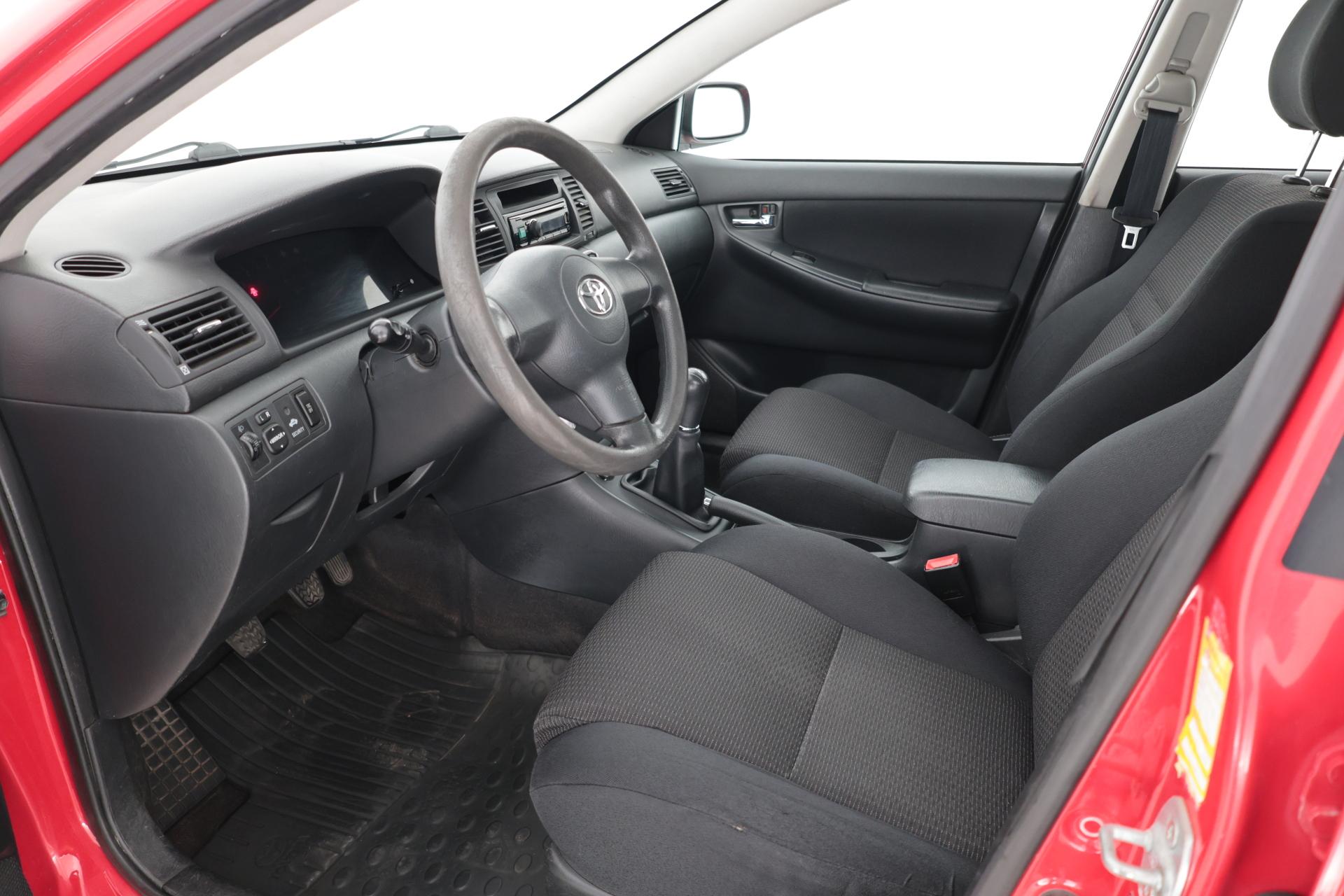 Myydään Toyota Corolla 2007 10