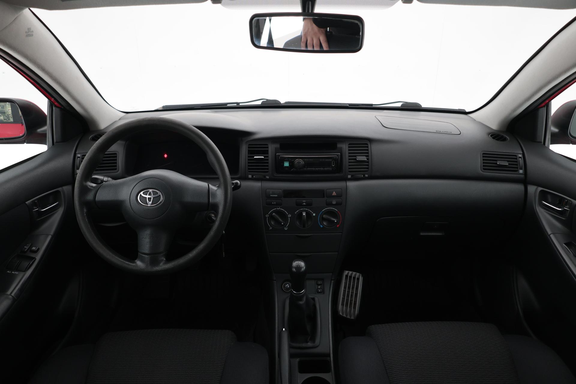 Myydään Toyota Corolla 2007 12